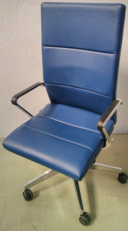 LD SEATING stolička LASER 695-SYS zleva č.

stolička LASER 695-SYS zleva č.

Kancelářská ergonomická židle bez hlavové opěrky

 <
