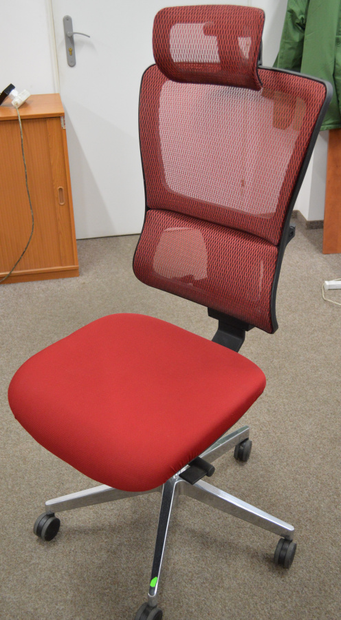 kancelárska  stolička X4 s hloubkovým posunem sedáku, č. AOJ190 gallery main image