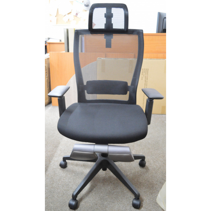 Kancelárská stolička M5 celočierná, podpera nohou šedá, č. AOJ342