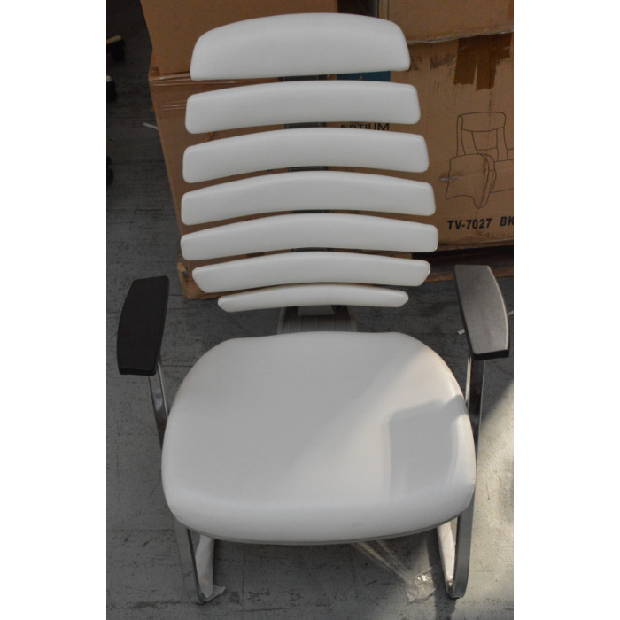 rokovacia stolička FISH BONES MEETING šedý plast biela koženka PU480329 č.AOJ471
