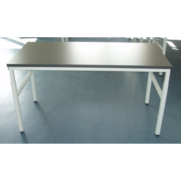 stôl 150x70cm kovová konstrukce, doska tlouštka 28mm